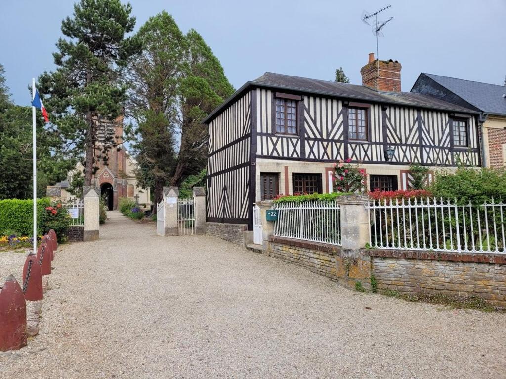 Chambres D'Hotes Chez Claire Beuvron-en-Auge Exteriér fotografie